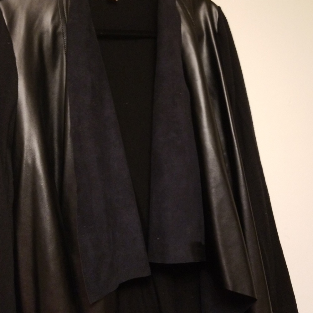 Jacket - Picture 2 of 3